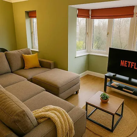 Σπίτι διακοπών Spacious 5-br Group In Location Μπρίστολ